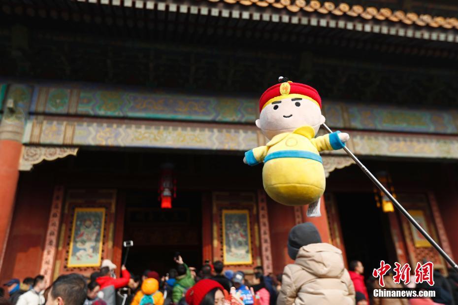 全民調(diào)查:你想生幾個娃?養(yǎng)個孩子你花了多少錢?