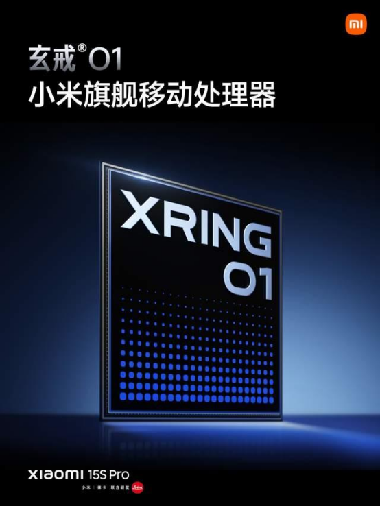 小學(xué)生走十里山路上網(wǎng)課