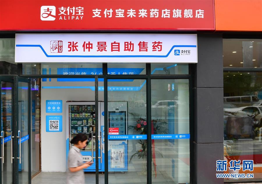 5萬的新車卻抽到塊50萬的車牌，車主笑得合不攏嘴