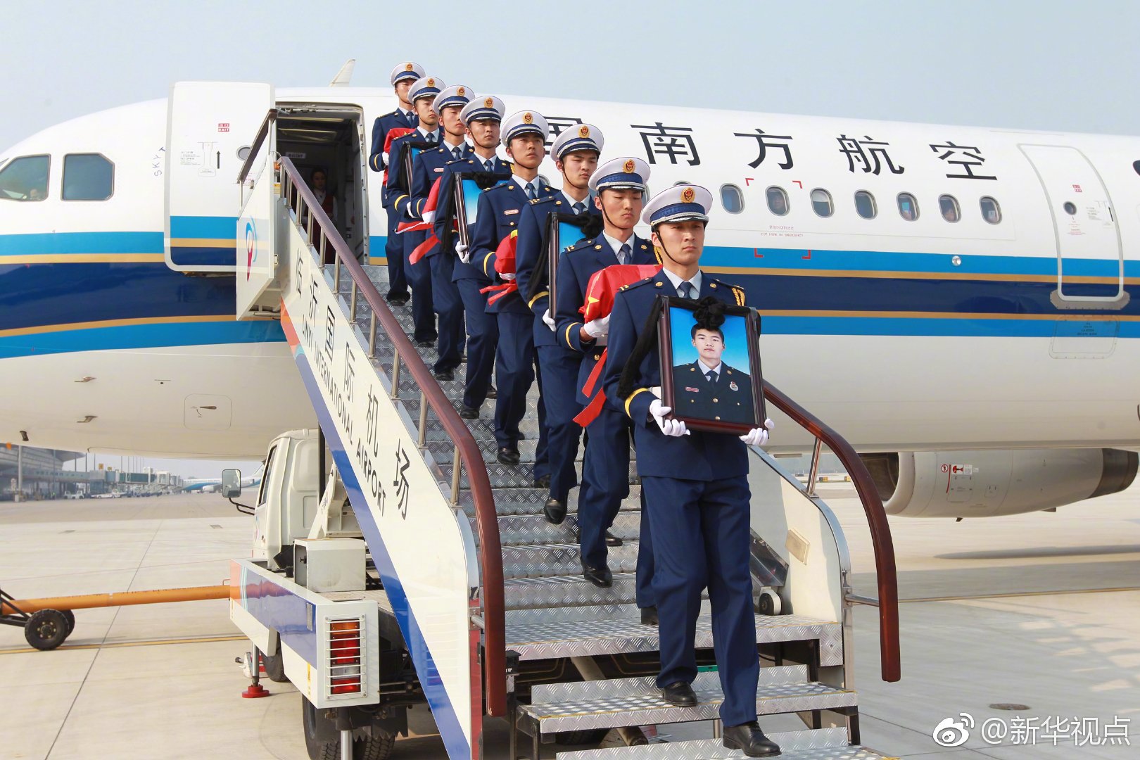 美元暴漲波及多國經(jīng)濟