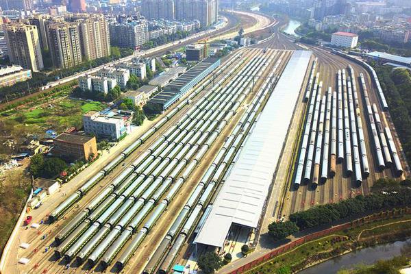 乘客買到票卻無法上車 鐵路回應：有人到站不下致超載