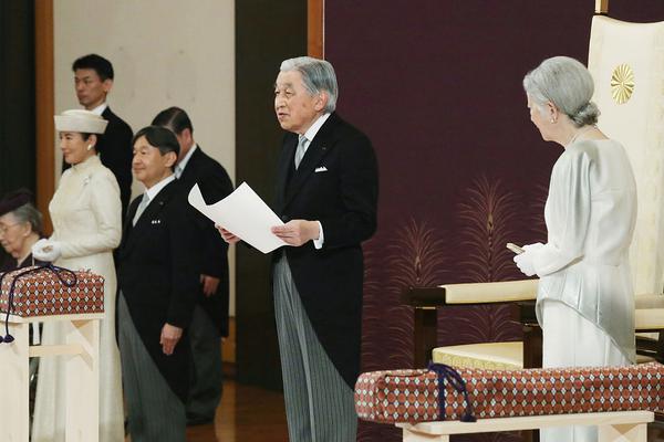 遼寧艦航母編隊(duì)接近美國(guó)關(guān)島海域