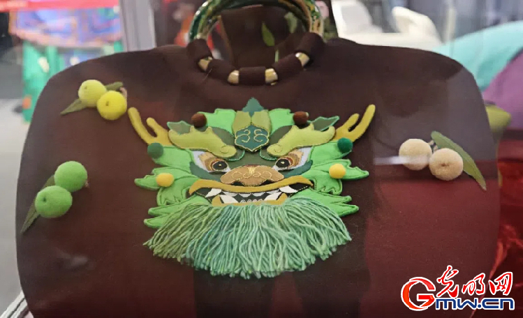 美又撤出一個(gè)駐伊基地 交接價(jià)值百萬(wàn)美元物資
