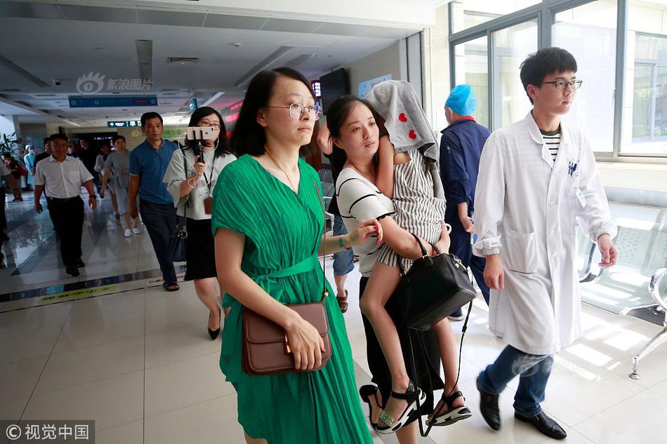 爐石傳說：回歸福利竟然是送卡組！官方：來，你不是要白嫖嗎？