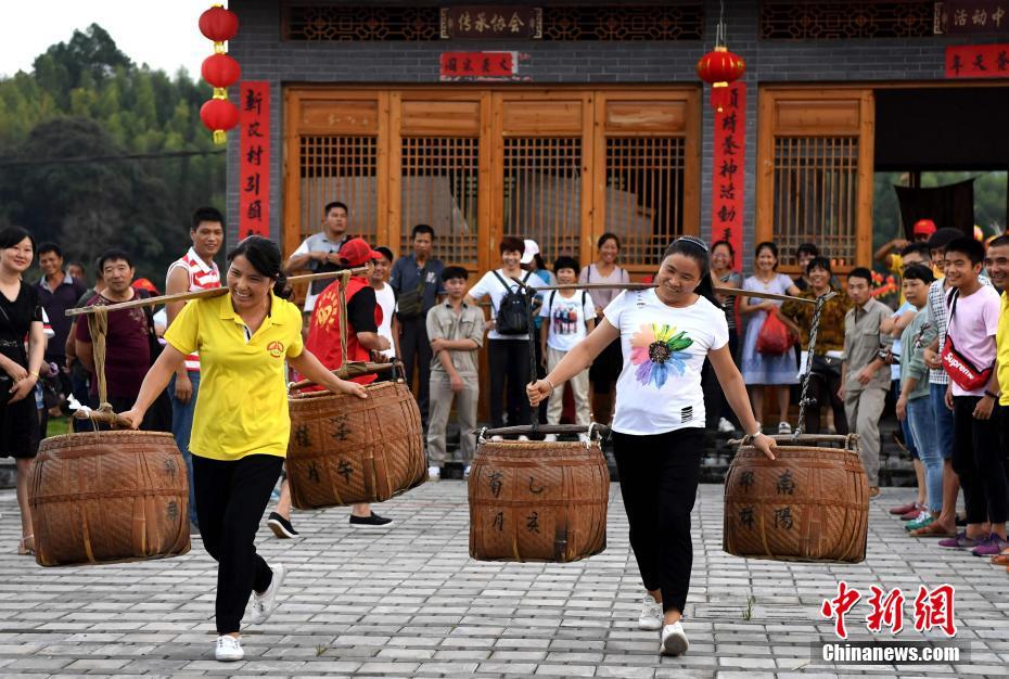 紐約成美國疫情震中 “世界的十字路口”將如何過這道關(guān)？