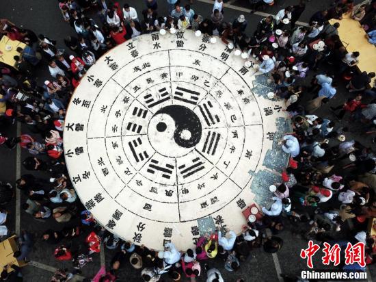 這些細(xì)節(jié)你注意到了嗎？《復(fù)聯(lián)4》彩蛋解析看完再一次感動(dòng)淚奔！