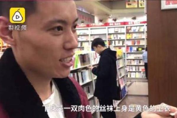 不老女神林志玲活動(dòng)照 對(duì)鏡么么噠