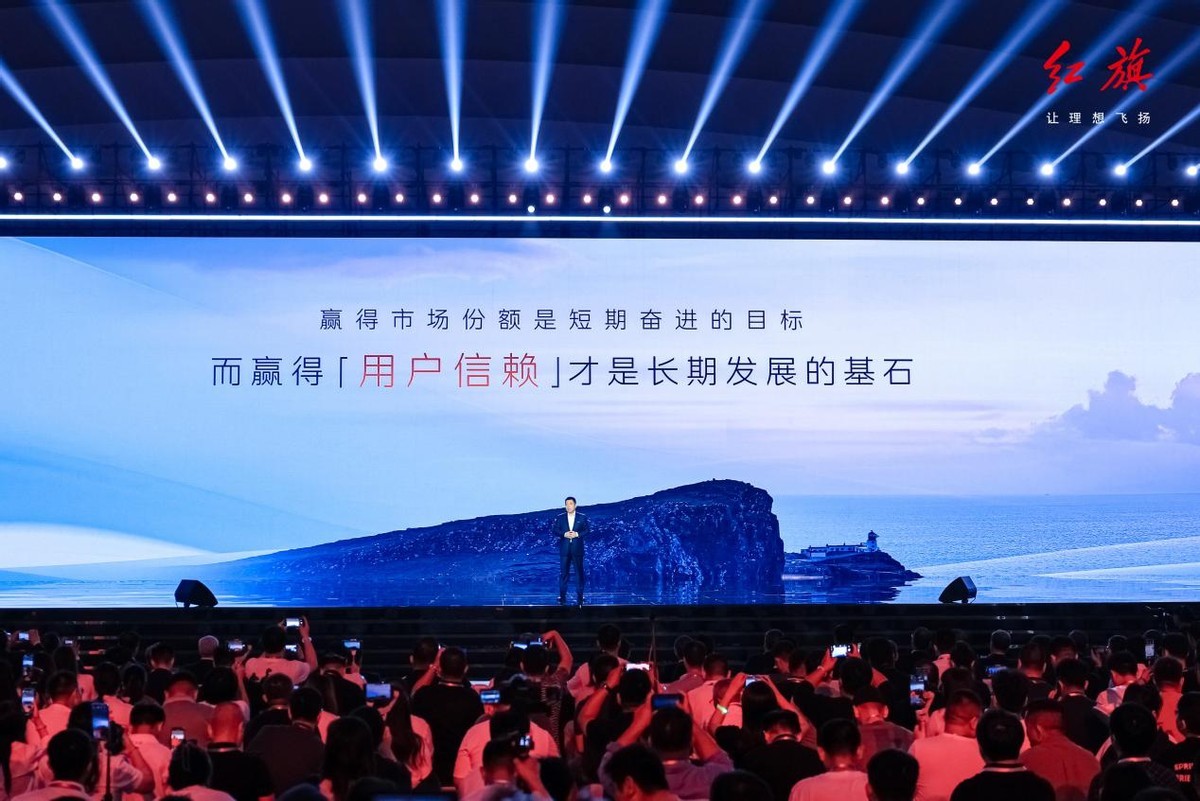 宋慧喬拍寫真 滿滿夏日感活力十足