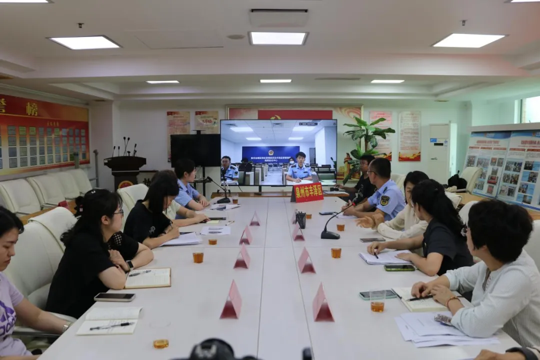 足協(xié)杯泰達(dá)4-1順利晉級(jí) 眾將相擁開心慶祝