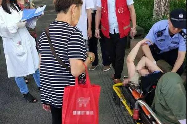 櫥柜臺(tái)面款式這么多 你知道哪種最適合你家嗎？
