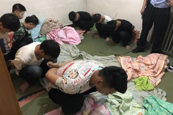 為決戰(zhàn)而來 奇瑞瑞虎7新老款車型對(duì)比